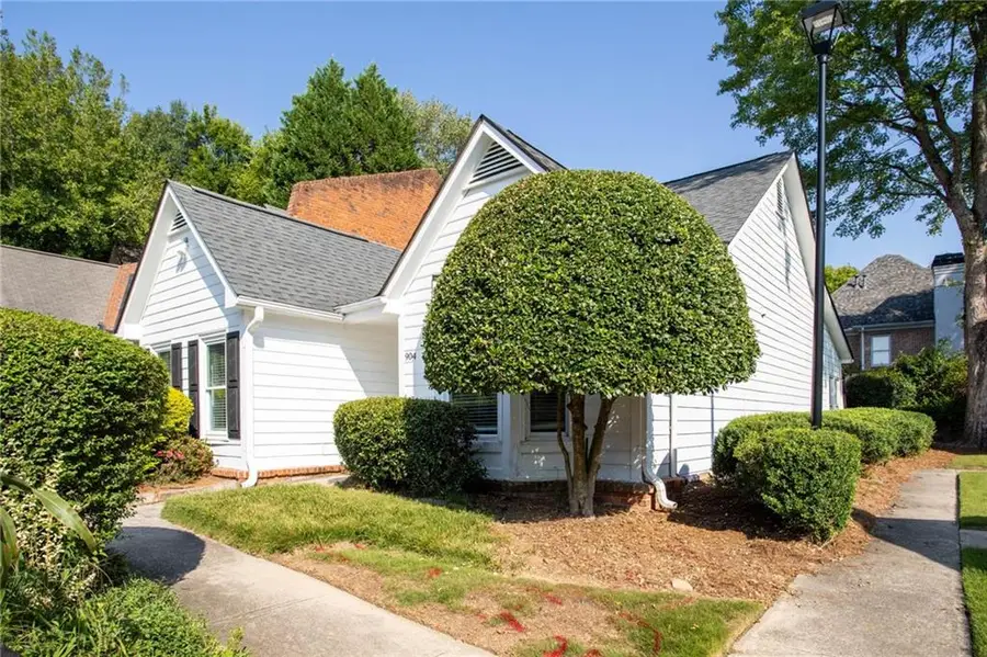 904 Lenox Hill Court Ne, Atlanta, GA 30324 - #2