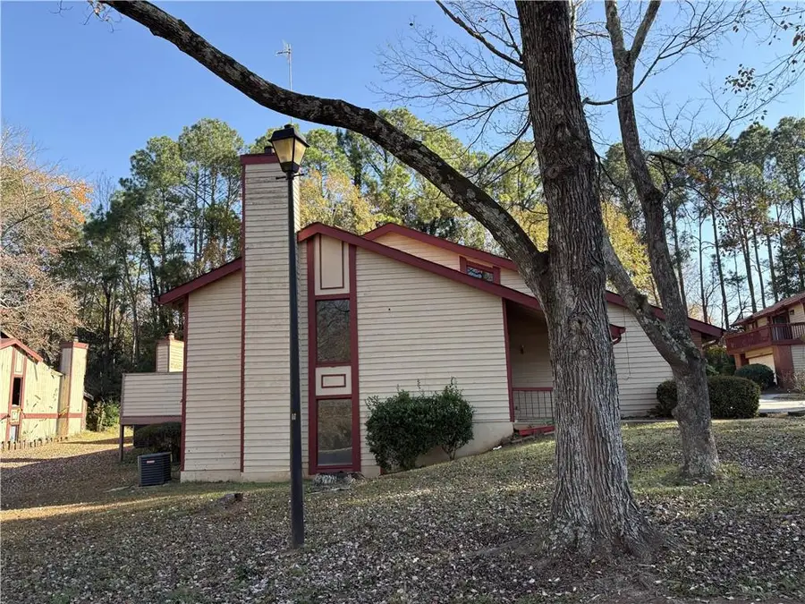 1121 Village Main Street, Stone Mountain, GA 30088 - #2