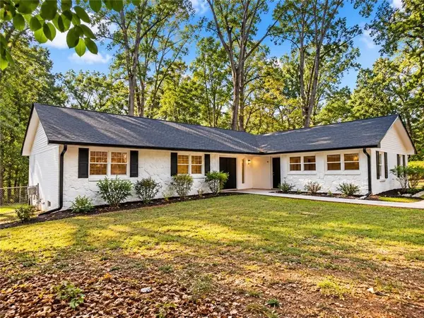 4783 Hickory Court Sw, Lilburn, GA 30047