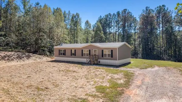 2519 Pleasant Hill Road, Talking Rock, GA 30175