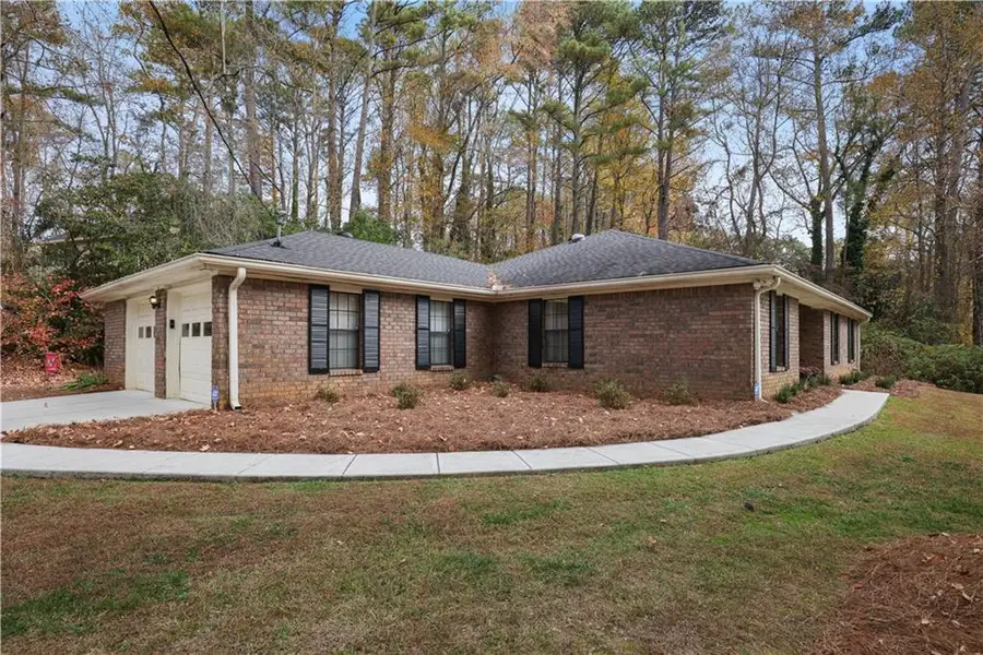 84 Lake Somerset Drive Nw, Marietta, GA 30064 - #2