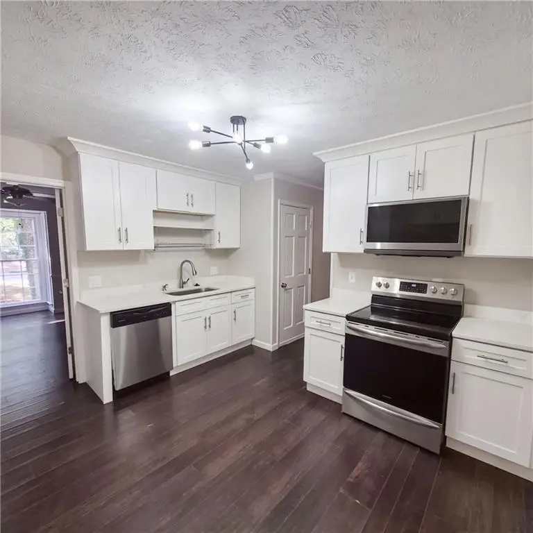 2201 Brookfield Circle, Lawrenceville, GA 30043 - #2