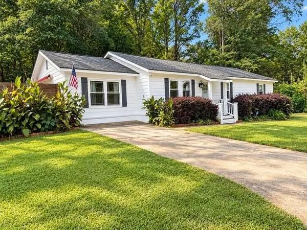 1410 Al Roberts Road, Senoia, GA 30276