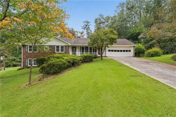 1694 Bent River Drive Sw, Lilburn, GA 30047