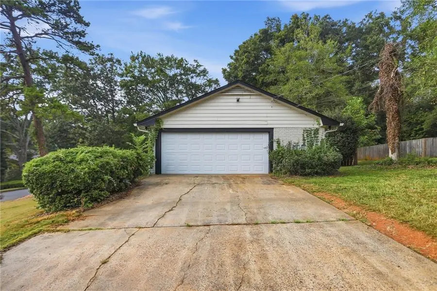 3570 Greentree Farms Drive, Decatur, GA 30034 - #2