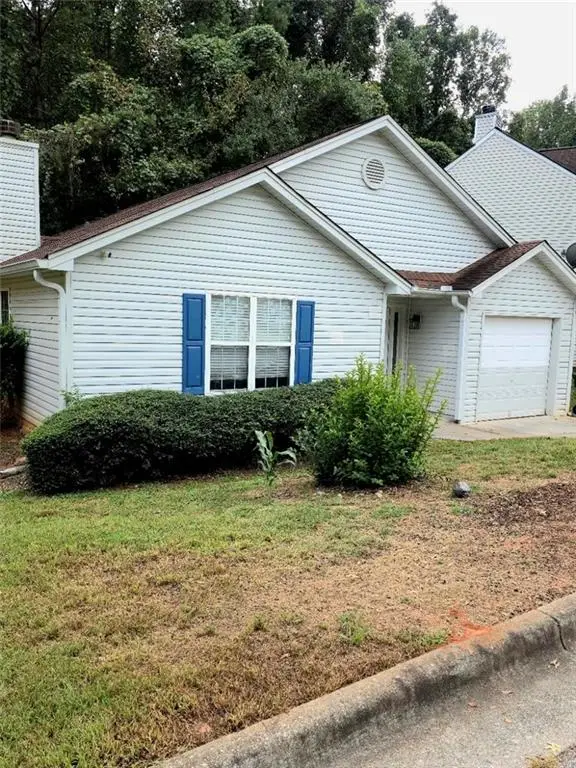 4231 Chestnut Lake Avenue, Lithonia, GA 30038 - #2