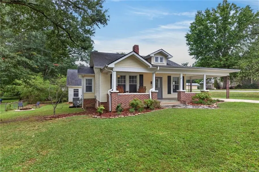 303 Bluff Street, Rockmart, GA 30141 - #3