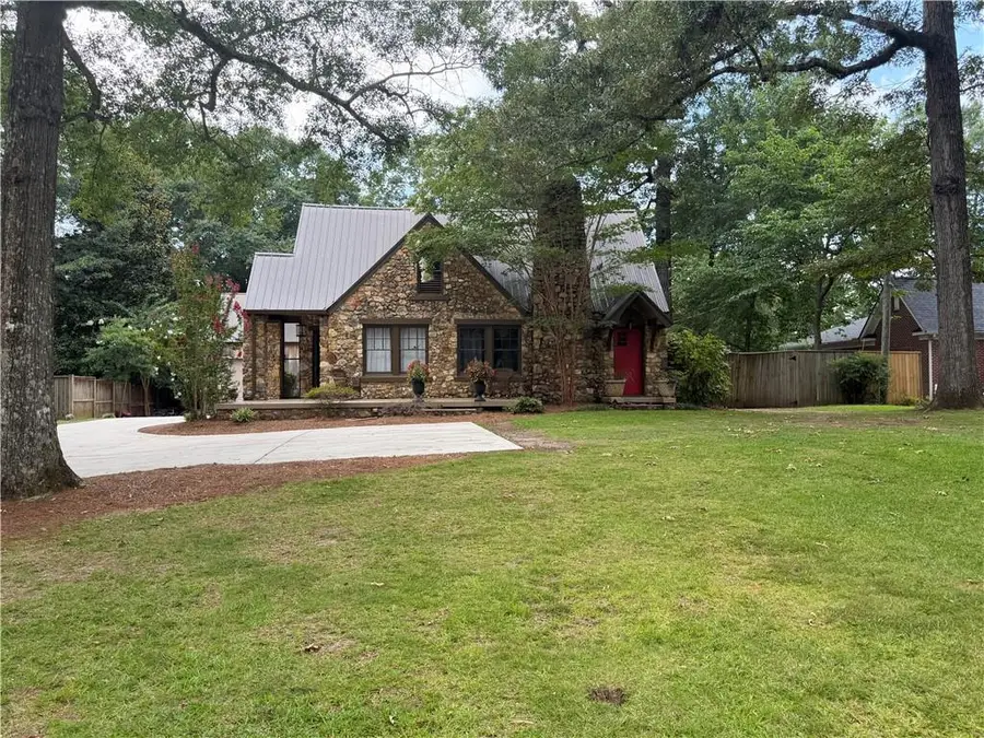 607 N College Street, Cedartown, GA 30125 - #3