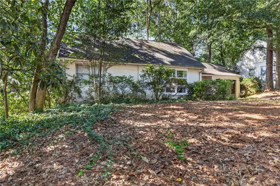 2552 Ridgewood Terrace Nw, Atlanta, GA 30318 - #2