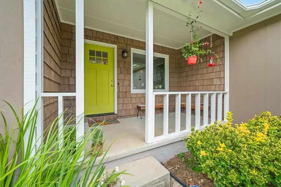 1586 Sprayberry Drive, Marietta, GA 30066 - #3