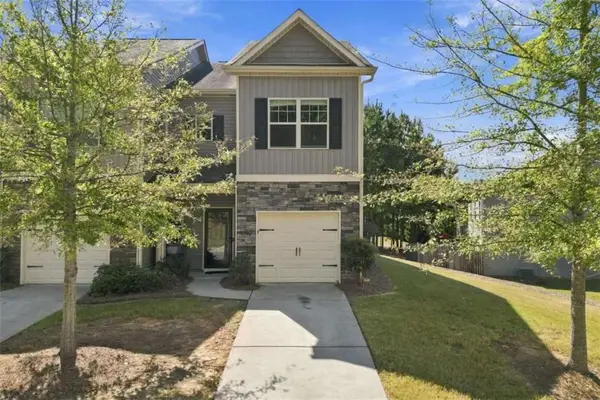 643 Oakside Place, Acworth, GA 30102