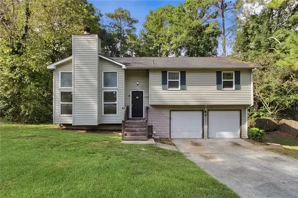 3086 Chippewa Drive, Rex, GA 30273