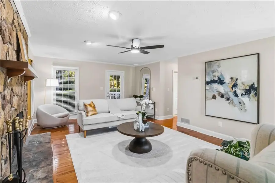 1390 Warrenton Hunt, Lawrenceville, GA 30043 - #2