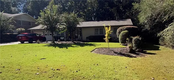 2791 Carrie Drive Nw, Kennesaw, GA 30144
