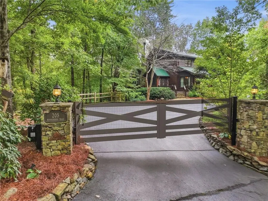 205 Minnehaha Trail, Blue Ridge, GA 30513 - #2