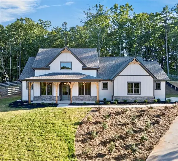 141 Hannahs Court, Dawsonville, GA 30534