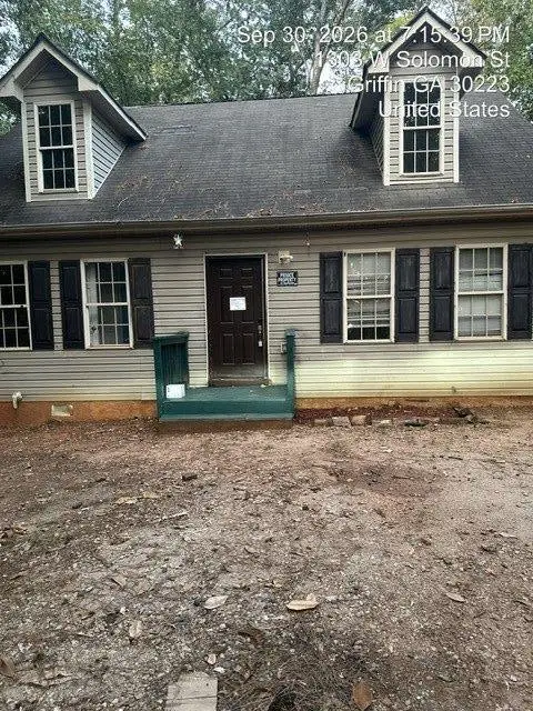 1303 W Solomon St, Griffin, GA 30223 - #1