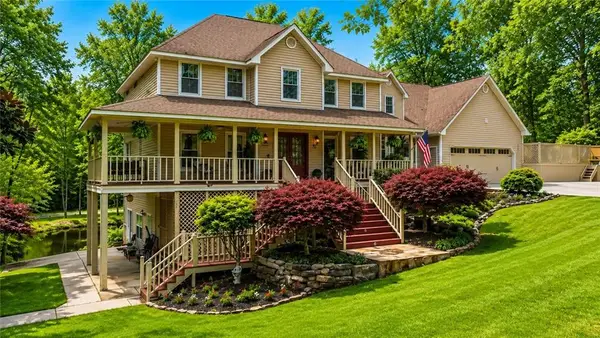 31 Fawn Lake Trail Ne, White, GA 30184