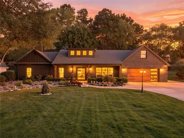 4008 Dover Avenue, Alpharetta, GA 30009