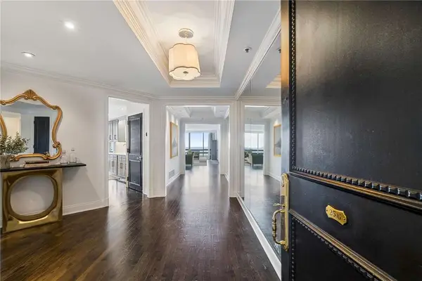 2660 Peachtree Road Nw #25G, Atlanta, GA 30305