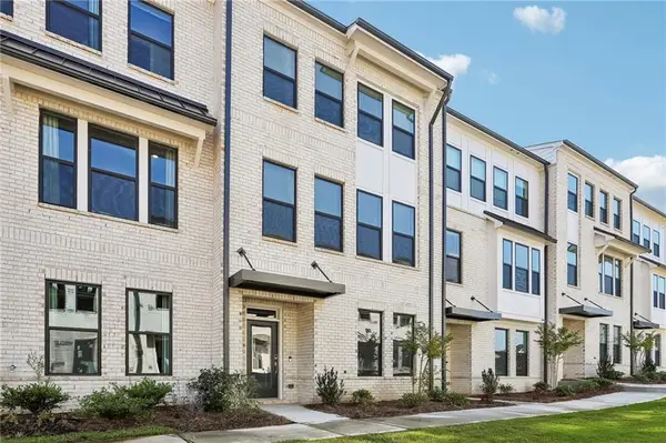 623 Oak Bluff Drive, Cumming, GA 30040