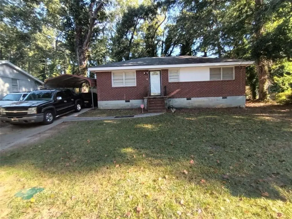 121 N Lake Drive, Jonesboro, GA 30236 - #1