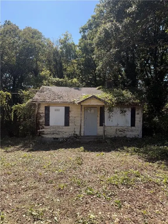 194 Carver Circle Nw, Atlanta, GA 30314 - #1