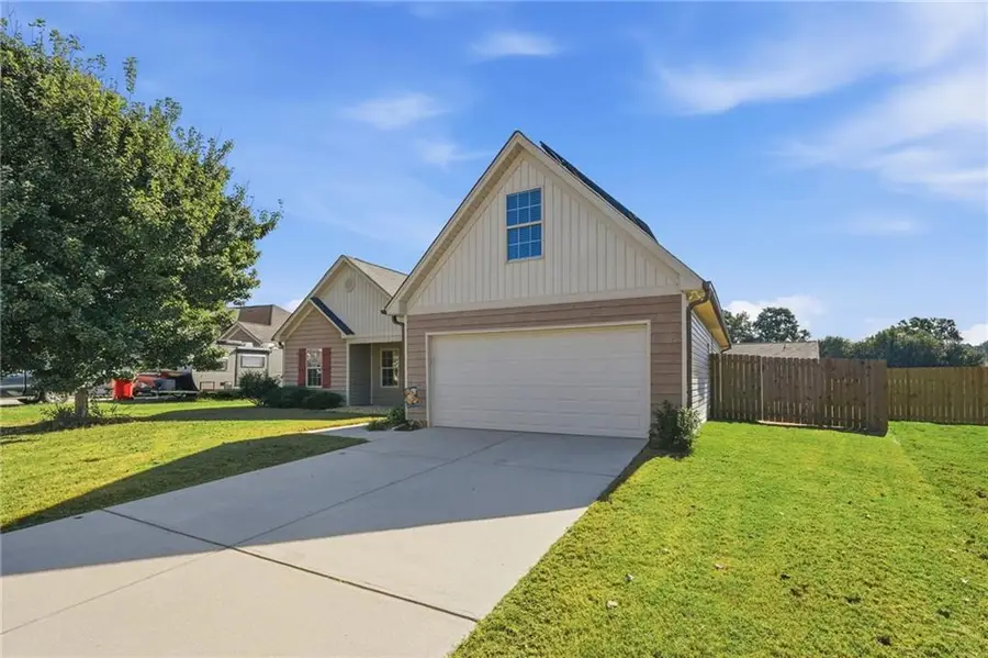 271 Stillwood Drive, Winder, GA 30680 - #2