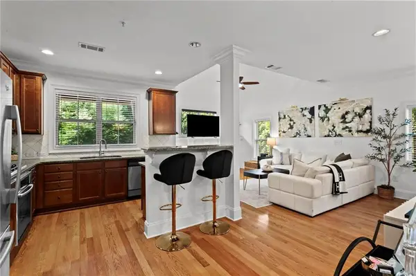 883 Perennial Drive, Sandy Springs, GA 30328