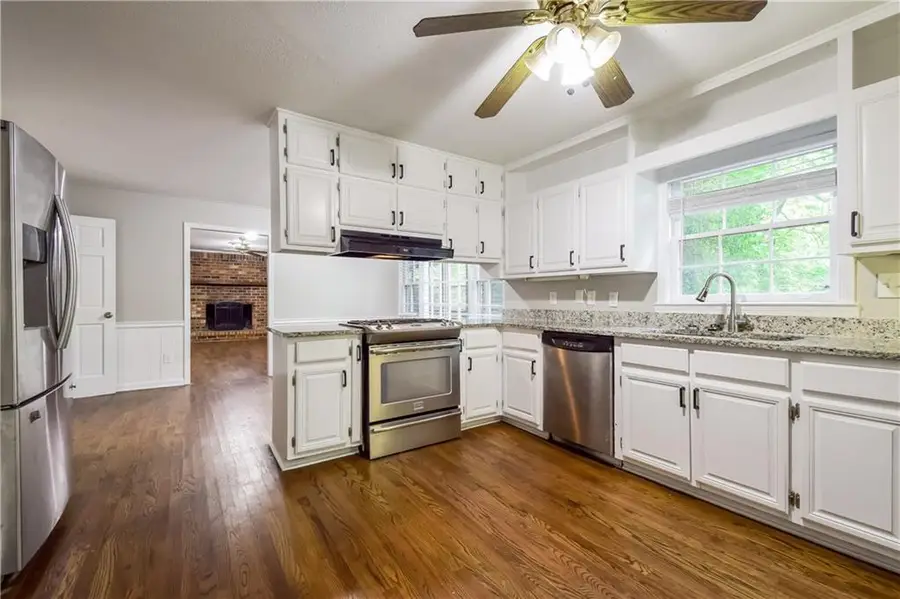 4533 Holliston Road, Dunwoody, GA 30360 - #2