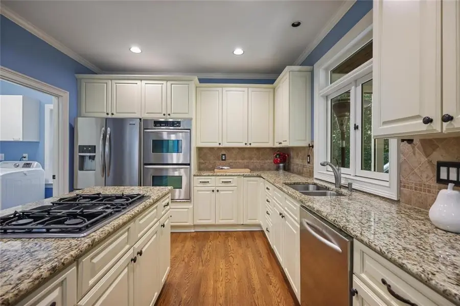 290 Edwardton Court, Roswell, GA 30076 - #2