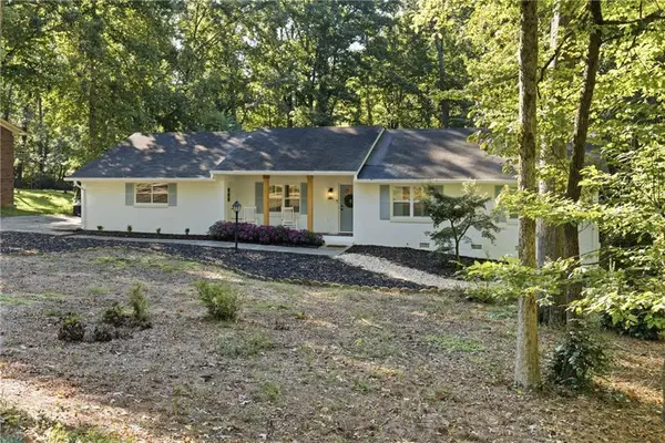 173 Laurelwood Lane, Alpharetta, GA 30009