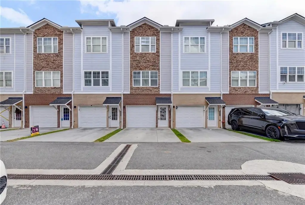 2017 Ocean Drive Nw, Atlanta, GA 30318 - #1