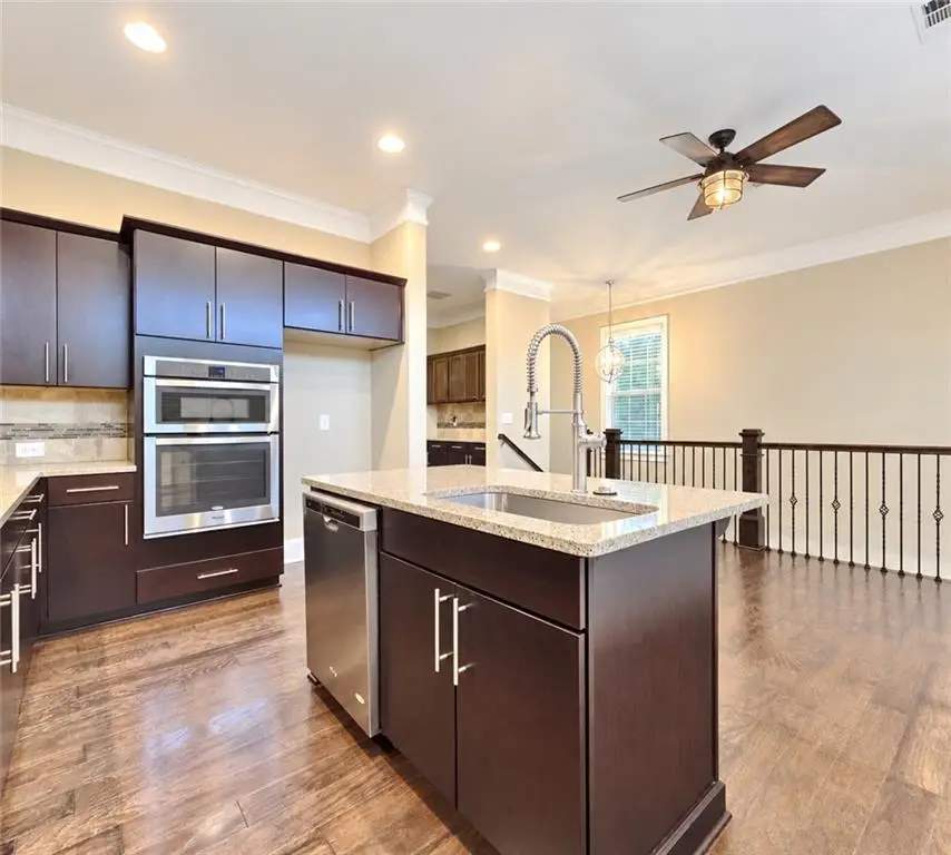 1192 Holly Avenue #32, Dunwoody, GA 30338 - #3