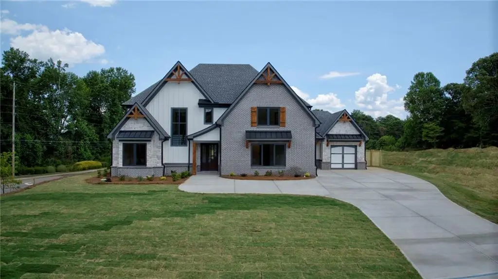 91 Ramey Rd, Sugar Hill, GA 30518 - #1