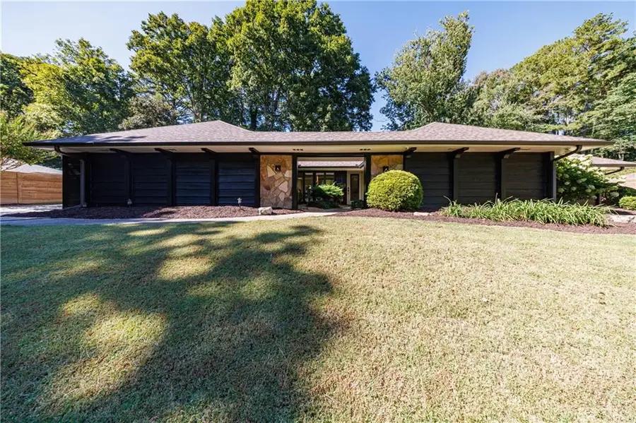 1185 Oakhaven Drive, Roswell, GA 30075 - #2