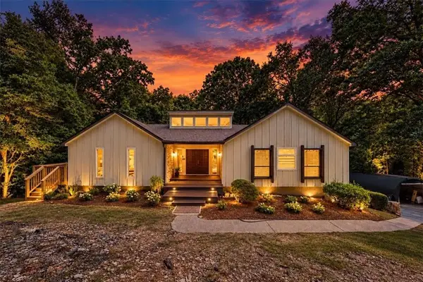 575 Periwinkle Drive, Roswell, GA 30075