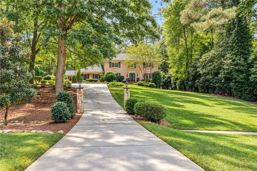 7680 Ryefield Drive, Sandy Springs, GA 30350 - #2