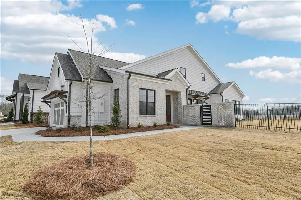 653 Beechwood Way, Hoschton, GA 30548 - #1