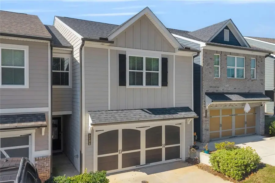5235 Canberra Drive, Flowery Branch, GA 30542 - #3