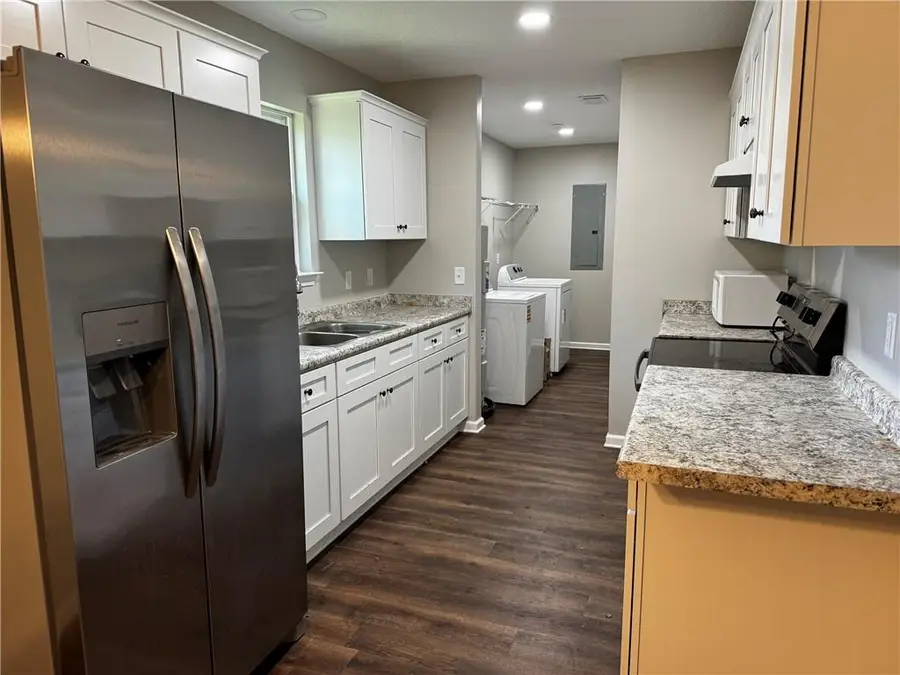 994 Smith Avenue, Douglas, GA 31533 - #3