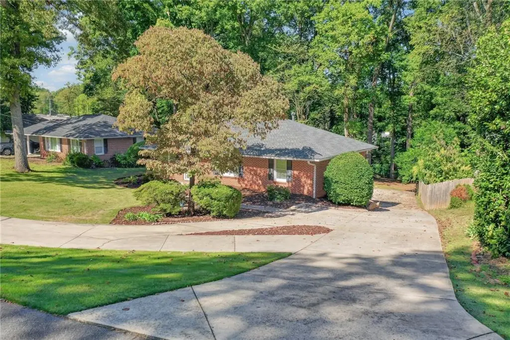 2085 Clearwater Drive, Marietta, GA 30067 - #1