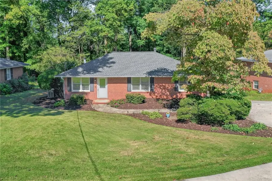 2085 Clearwater Drive, Marietta, GA 30067 - #2