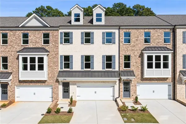 2735 Hallwood Lane, Suwanee, GA 30024