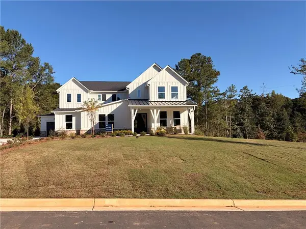 125 Nash Drive, Fayetteville, GA 30215