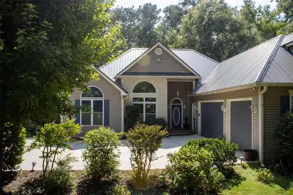1724 Elks Club Road, Covington, GA 30014