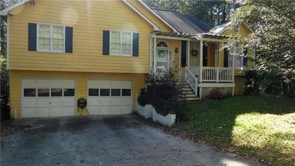 176 Landing Trail, Powder Springs, GA 30127