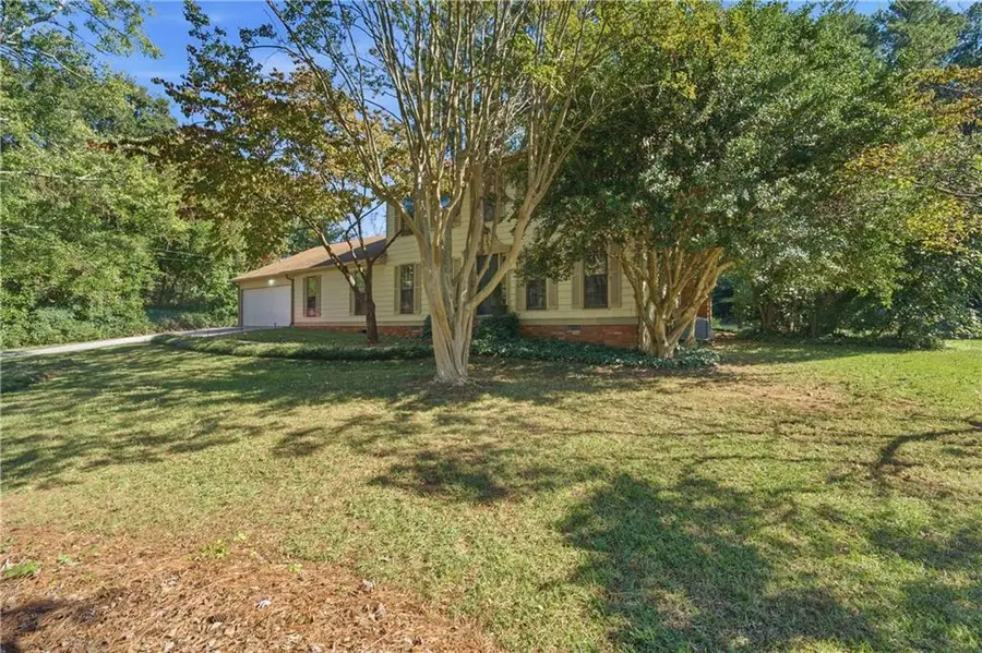 528 Chanterella Road Sw, Lilburn, GA 30047 - #2