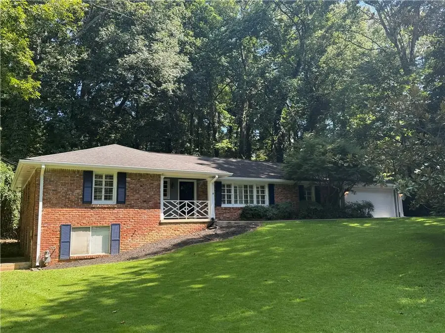 6651 Castleton Drive, Sandy Springs, GA 30328 - #2