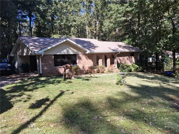 6271 Valhalla Drive, Douglasville, GA 30135